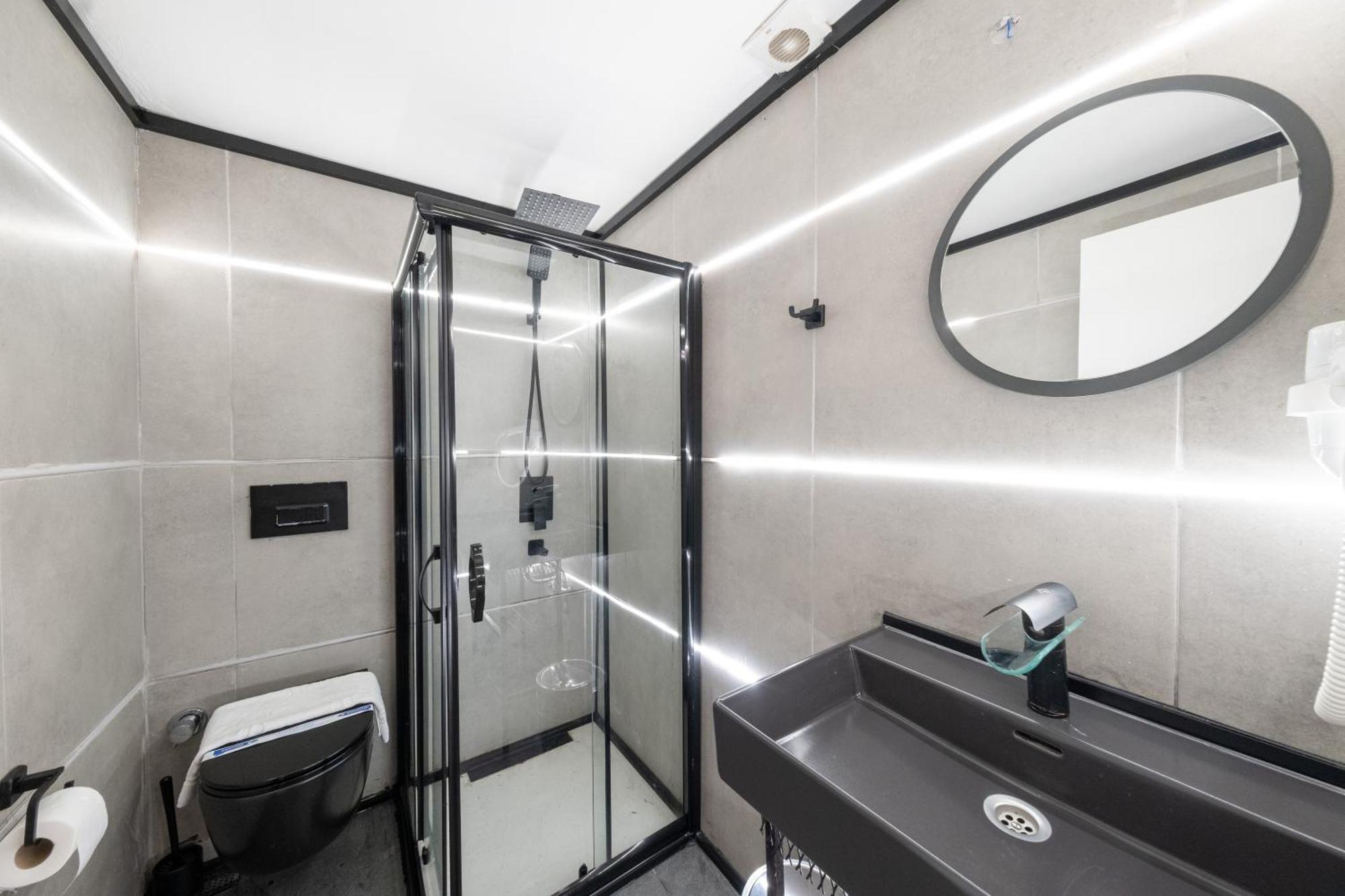 The Luxury Frame Suites Istanbul Eksteriør bilde